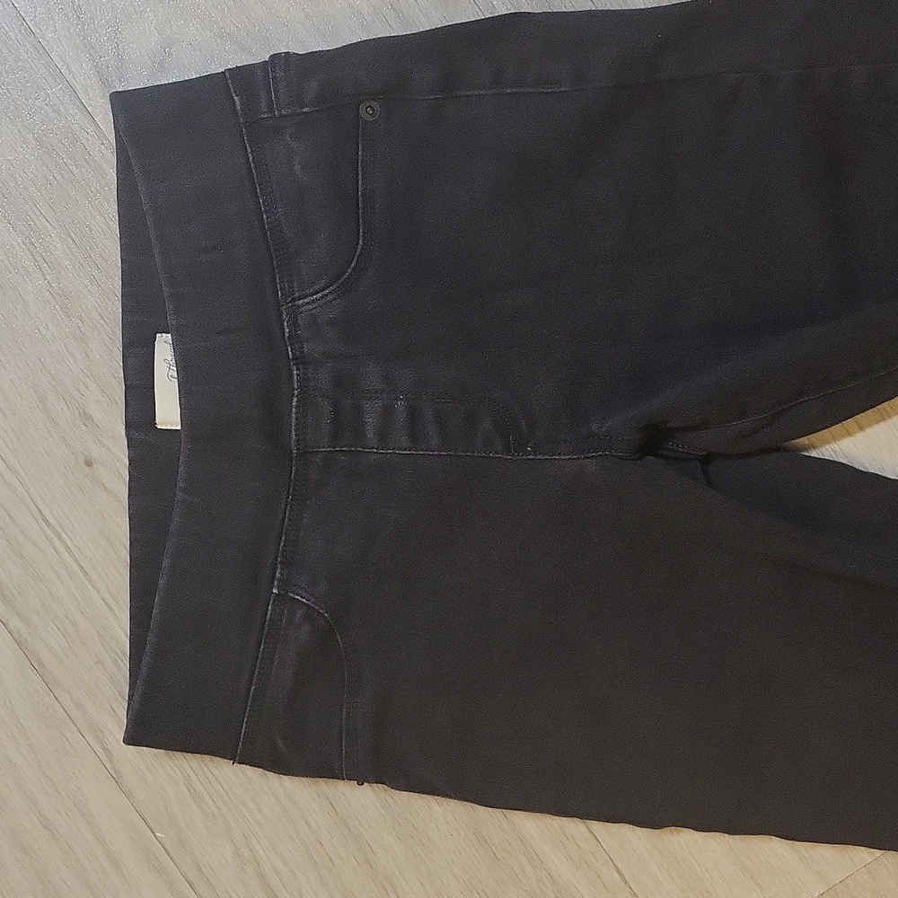 Universal Thread Jeans - Picture 3 of 8